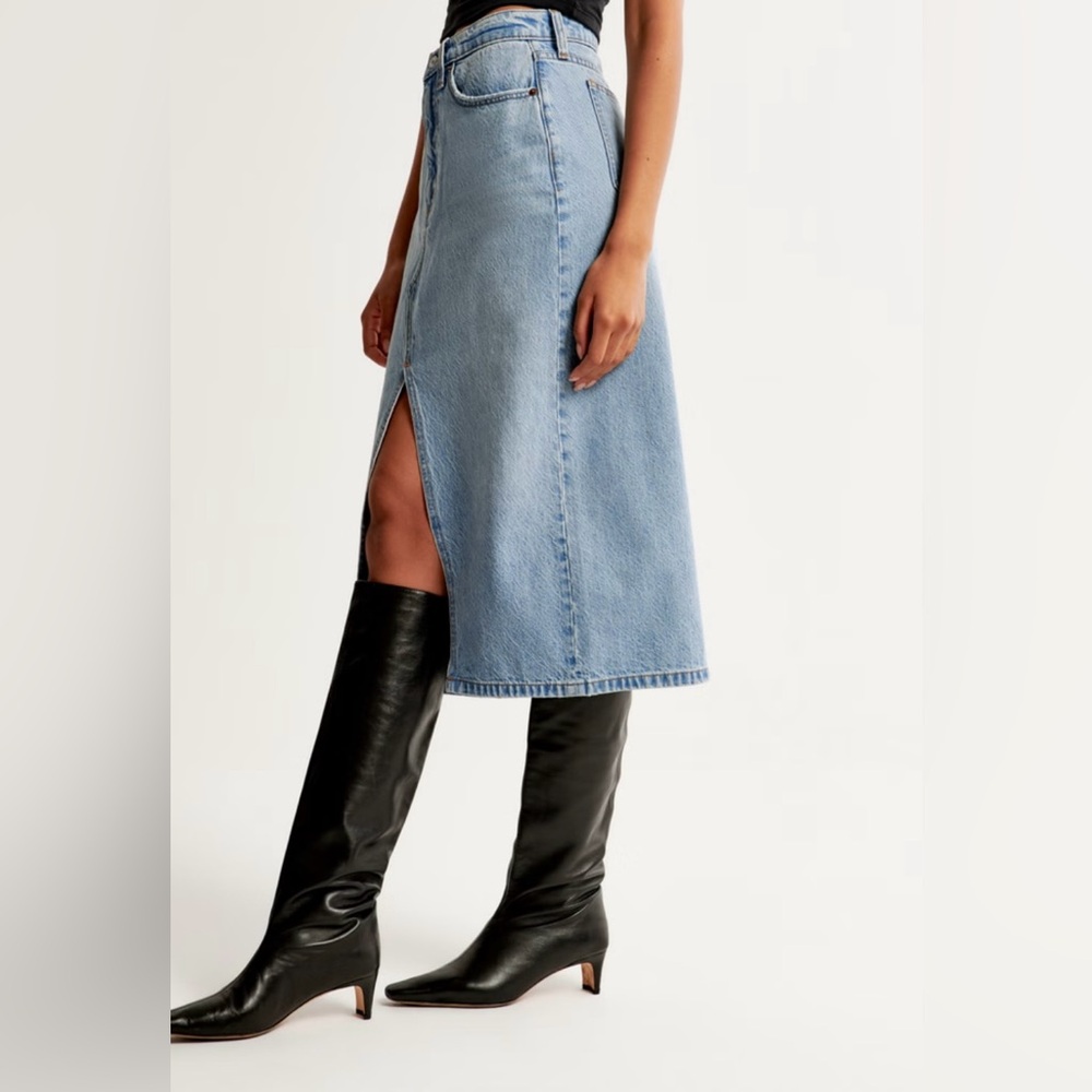 NWT Ambercombie & Fitch Denim Skirt - Picture 3 of 10